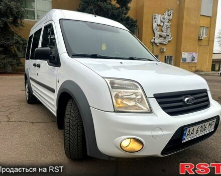 Белый Форд Коннект, объемом двигателя 1.8 л и пробегом 280 тыс. км за 7800 $, фото 1 на Automoto.ua