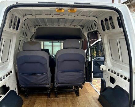 Білий Форд Коннект, об'ємом двигуна 1.8 л та пробігом 234 тис. км за 5300 $, фото 10 на Automoto.ua