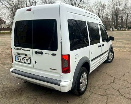 Белый Форд Коннект, объемом двигателя 1.8 л и пробегом 280 тыс. км за 7800 $, фото 2 на Automoto.ua