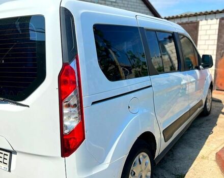 Белый Форд Коннект, объемом двигателя 1.6 л и пробегом 242 тыс. км за 10000 $, фото 1 на Automoto.ua