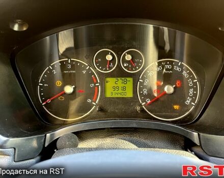 Белый Форд Коннект, объемом двигателя 1.8 л и пробегом 314 тыс. км за 5000 $, фото 8 на Automoto.ua