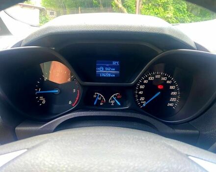 Белый Форд Коннект, объемом двигателя 1.6 л и пробегом 175 тыс. км за 9500 $, фото 7 на Automoto.ua