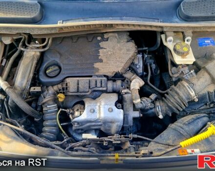 Белый Форд Коннект, объемом двигателя 1.5 л и пробегом 156 тыс. км за 12500 $, фото 5 на Automoto.ua