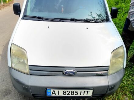 Форд Коннект 2007 в Вышгороде на Automoto.ua Белый Форд Коннект, объемом двигателя 1.8 л и пробегом 195 тыс. км за 4250 $, фото 1 на Automoto.ua