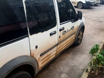 Білий Форд Коннект, об'ємом двигуна 1.8 л та пробігом 380 тис. км за 4000 $, фото 1 на Automoto.ua