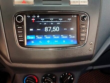 Форд Коннект 2010 в Краматорске на Automoto.ua Белый Форд Коннект, объемом двигателя 1.8 л и пробегом 127 тыс. км за 15000 $, фото 1 на Automoto.ua