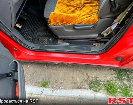 Красный Форд Коннект, объемом двигателя 1.8 л и пробегом 197 тыс. км за 2200 $, фото 5 на Automoto.ua