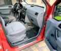 Красный Форд Коннект, объемом двигателя 1.8 л и пробегом 390 тыс. км за 5500 $, фото 2 на Automoto.ua