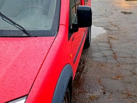 Форд Коннект 2007 в Ставище на Automoto.ua Красный Форд Коннект, объемом двигателя 1.8 л и пробегом 400 тыс. км за 3850 $, фото 1 на Automoto.ua