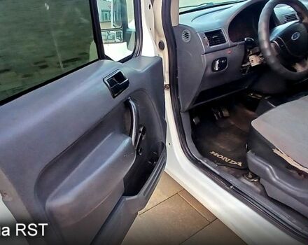 Форд Коннект, объемом двигателя 1.8 л и пробегом 0 тыс. км за 4200 $, фото 13 на Automoto.ua