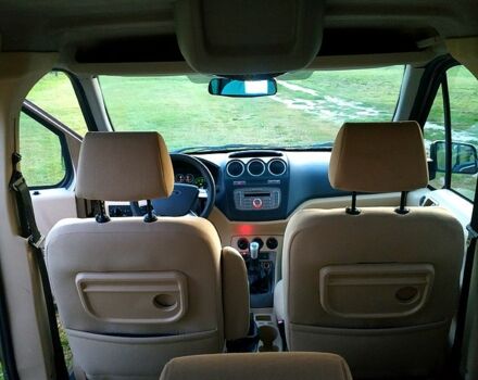 Форд Коннект, объемом двигателя 1.8 л и пробегом 127 тыс. км за 5800 $, фото 7 на Automoto.ua