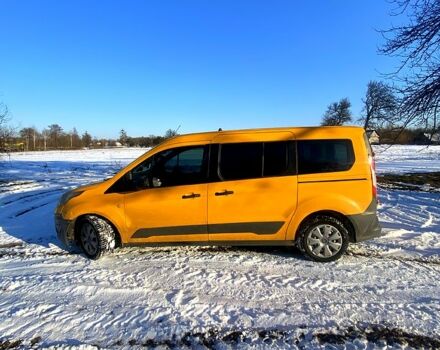 Желтый Форд Коннект, объемом двигателя 25 л и пробегом 330 тыс. км за 7600 $, фото 2 на Automoto.ua