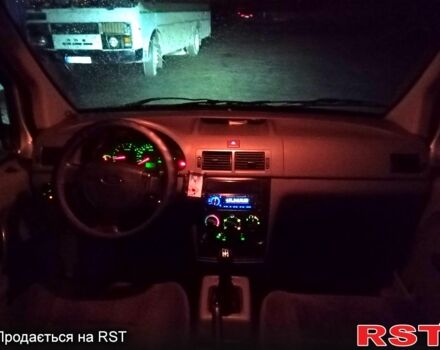 Серый Форд Коннект, объемом двигателя 1.8 л и пробегом 370 тыс. км за 4250 $, фото 9 на Automoto.ua