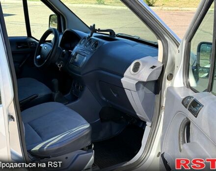 Сірий Форд Коннект, об'ємом двигуна 1.8 л та пробігом 324 тис. км за 5700 $, фото 5 на Automoto.ua