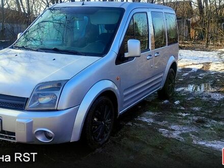 Серый Форд Коннект, объемом двигателя 1.8 л и пробегом 300 тыс. км за 3850 $, фото 1 на Automoto.ua