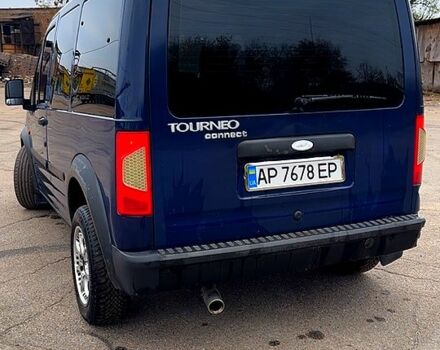 Синий Форд Коннект, объемом двигателя 1.8 л и пробегом 485 тыс. км за 3950 $, фото 2 на Automoto.ua