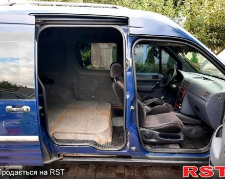 Синий Форд Коннект, объемом двигателя 1.8 л и пробегом 390 тыс. км за 4000 $, фото 12 на Automoto.ua