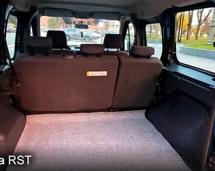 Синий Форд Коннект, объемом двигателя 1.8 л и пробегом 263 тыс. км за 4300 $, фото 6 на Automoto.ua