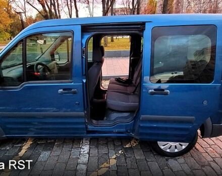 Синий Форд Коннект, объемом двигателя 1.8 л и пробегом 263 тыс. км за 4300 $, фото 11 на Automoto.ua