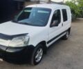 Белый Форд Контур, объемом двигателя 0 л и пробегом 111 тыс. км за 3200 $, фото 1 на Automoto.ua
