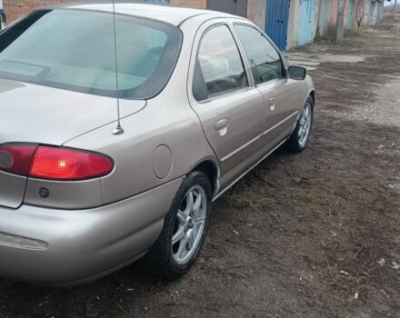 Форд Контур 1995 в Харькове на Automoto.ua Бежевый Форд Контур, объемом двигателя 2 л и пробегом 300 тыс. км за 2000 $, фото 1 на Automoto.ua
