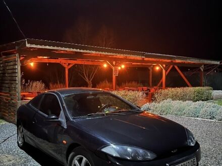 Черный Форд Кугар, объемом двигателя 2 л и пробегом 410 тыс. км за 2200 $, фото 1 на Automoto.ua