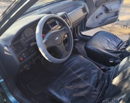 Зелений Форд Кугар, об'ємом двигуна 1.6 л та пробігом 69 тис. км за 665 $, фото 5 на Automoto.ua