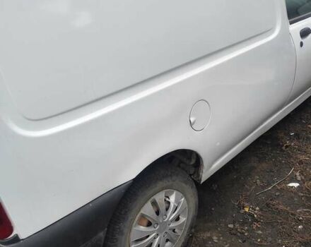 Білий Форд Кур'єр, об'ємом двигуна 1.8 л та пробігом 150 тис. км за 1500 $, фото 5 на Automoto.ua