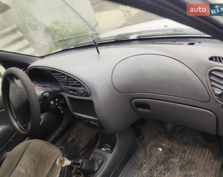 Білий Форд Кур'єр, об'ємом двигуна 1.8 л та пробігом 150 тис. км за 1500 $, фото 7 на Automoto.ua