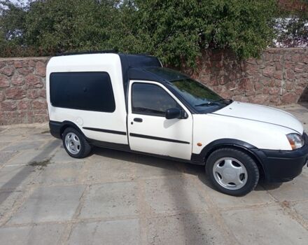 Білий Форд Кур'єр, об'ємом двигуна 1.8 л та пробігом 234 тис. км за 850 $, фото 3 на Automoto.ua