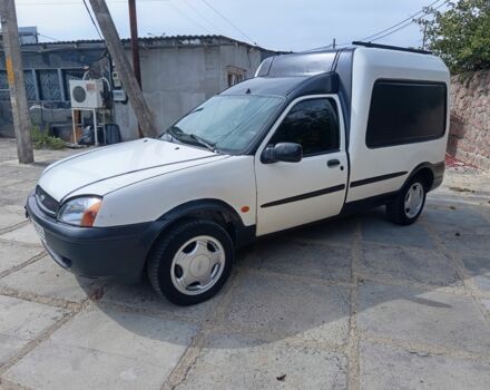 Білий Форд Кур'єр, об'ємом двигуна 1.8 л та пробігом 234 тис. км за 850 $, фото 1 на Automoto.ua