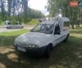 Білий Форд Кур'єр, об'ємом двигуна 1.75 л та пробігом 300 тис. км за 1100 $, фото 1 на Automoto.ua