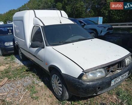 Білий Форд Кур'єр, об'ємом двигуна 1.8 л та пробігом 301 тис. км за 400 $, фото 3 на Automoto.ua