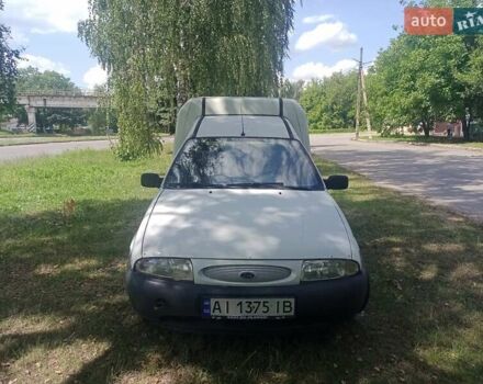 Білий Форд Кур'єр, об'ємом двигуна 1.75 л та пробігом 300 тис. км за 1100 $, фото 2 на Automoto.ua