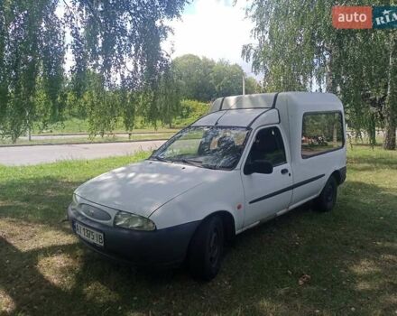 Білий Форд Кур'єр, об'ємом двигуна 1.75 л та пробігом 300 тис. км за 1100 $, фото 3 на Automoto.ua