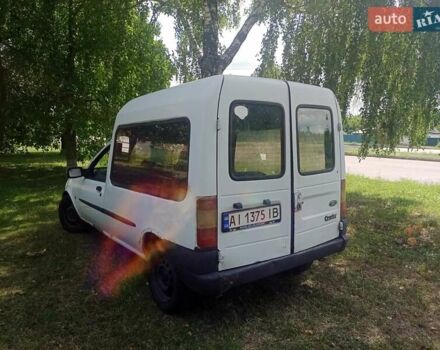 Білий Форд Кур'єр, об'ємом двигуна 1.75 л та пробігом 300 тис. км за 1100 $, фото 4 на Automoto.ua