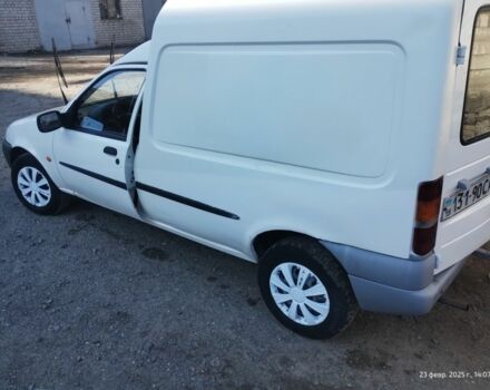 Белый Форд Курьер, объемом двигателя 1.3 л и пробегом 115 тыс. км за 1388 $, фото 3 на Automoto.ua