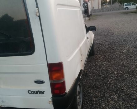 Белый Форд Курьер, объемом двигателя 0 л и пробегом 258 тыс. км за 1088 $, фото 2 на Automoto.ua