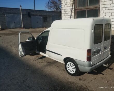Белый Форд Курьер, объемом двигателя 1.3 л и пробегом 115 тыс. км за 1388 $, фото 1 на Automoto.ua