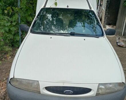 Форд Курьер 1996 в Николаеве на Automoto.ua Белый Форд Курьер, объемом двигателя 1.8 л и пробегом 300 тыс. км за 650 $, фото 2 на Automoto.ua