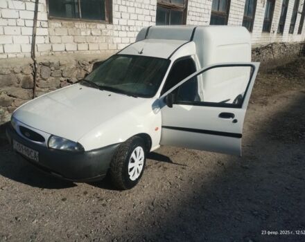 Белый Форд Курьер, объемом двигателя 1.3 л и пробегом 115 тыс. км за 1388 $, фото 1 на Automoto.ua