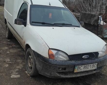 Белый Форд Курьер, объемом двигателя 2 л и пробегом 240 тыс. км за 750 $, фото 1 на Automoto.ua