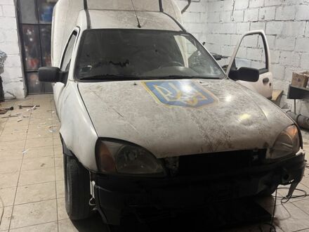 Белый Форд Курьер, объемом двигателя 1.3 л и пробегом 3 тыс. км за 476 $, фото 1 на Automoto.ua