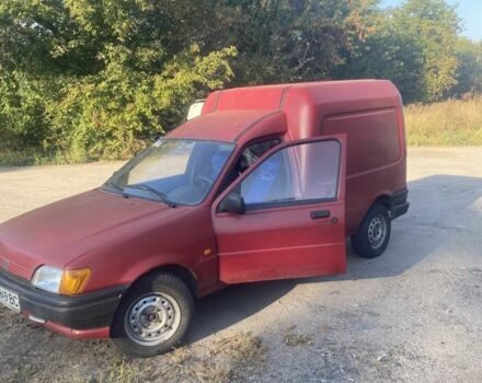 Червоний Форд Кур'єр, об'ємом двигуна 1.6 л та пробігом 57 тис. км за 1100 $, фото 3 на Automoto.ua