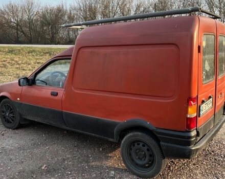 Червоний Форд Кур'єр, об'ємом двигуна 1.8 л та пробігом 250 тис. км за 1100 $, фото 2 на Automoto.ua