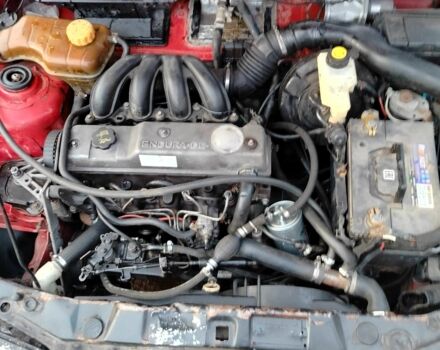 Красный Форд Курьер, объемом двигателя 1.8 л и пробегом 200 тыс. км за 850 $, фото 3 на Automoto.ua