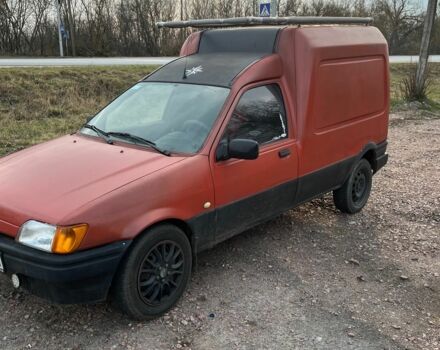 Червоний Форд Кур'єр, об'ємом двигуна 1.8 л та пробігом 250 тис. км за 1100 $, фото 1 на Automoto.ua