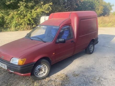 Красный Форд Курьер, объемом двигателя 1.6 л и пробегом 57 тыс. км за 1100 $, фото 1 на Automoto.ua