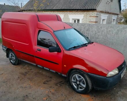 Красный Форд Курьер, объемом двигателя 1.8 л и пробегом 200 тыс. км за 850 $, фото 1 на Automoto.ua