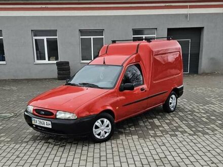 Червоний Форд Кур'єр, об'ємом двигуна 1.3 л та пробігом 250 тис. км за 1150 $, фото 1 на Automoto.ua